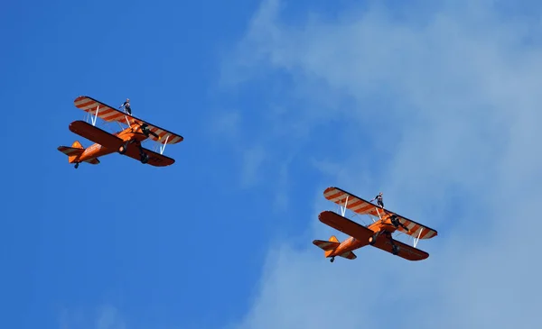 Ickwell Bedfordshire England August 2020 Aerosuperbatics Wing Walking Display Team — 图库照片