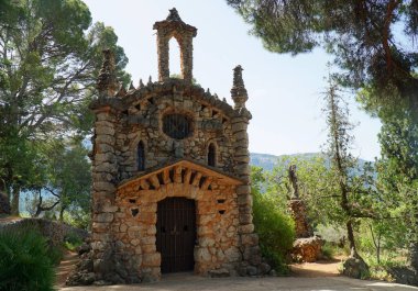 Soller Mallorca yakınlarındaki Tramuntana dağlarındaki Sa Capelleta Şapeli.