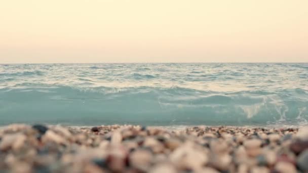 Light Blue Sea Rocky Beach Sunset Close View High Quality — Wideo stockowe