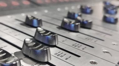 Bir dijital karıştırıcıdan statik çekim