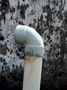 Su borusu 20 yıllık..