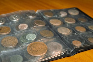 Koleksiyonluk madeni paralar için albüm, Numismatics