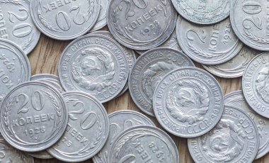 SSCB 'nin 20 kopeklik sikkelerini dağıtıyoruz.