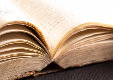 Eski kitaplar, eski el yazmalarının koleksiyonu.,