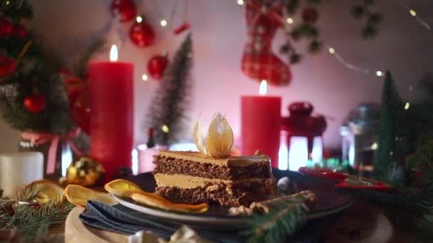 Hand Try Choco Cocoa Cake Walnut Creme New Year Eve — Video