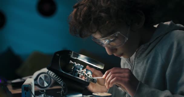 Little Boy Safety Glasses Future Electronics Technician Learning How Solder — Wideo stockowe