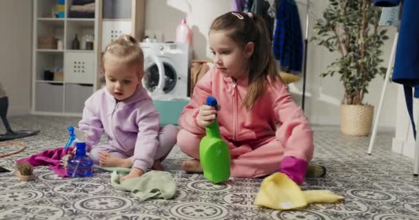 Two Sisters Clean Bathroom Laundry Room Mop Floor Detergent Rags — Video