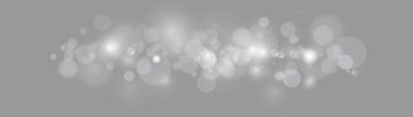 Soyut gümüş bokeh ışıkları ve parıltılar. Yıldız tozu, mercek patlaması. Sihirli bulanık beyaz toz. Noel ışığı tozu, kıvılcımlar. Muhteşem ışıltı efekti. Xmas 'ın arka planı parıldıyor. Vektör