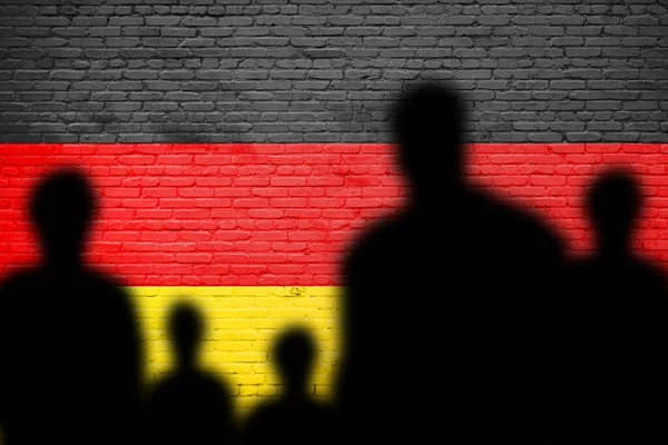 Vluchtelingen Migreren Naar Duitsland Silhouet Van Illegale Immigranten Europees Migratiebeleid — Stockfoto