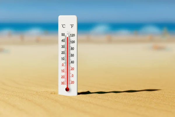 Costa Del Mare Caldo Giorno Estate Temperatura Ambiente Più Gradi — Foto Stock