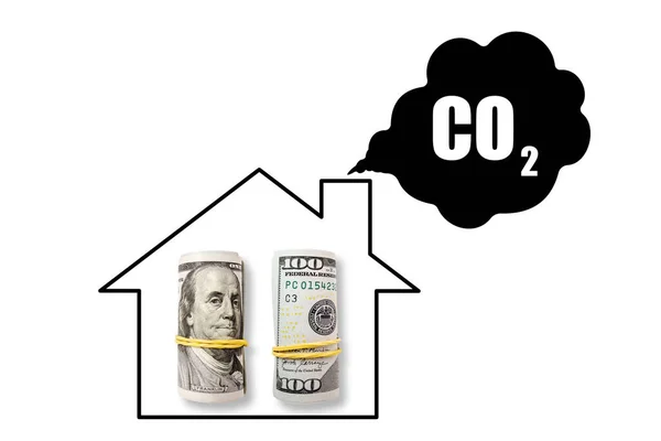 Woonhuis Witte Achtergrond Met Dollars Co2 Uitstoot Vermindering Van Koolstofconcept — Stockfoto