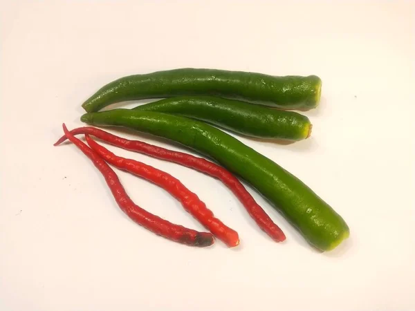 Närbild Foto Grön Chili Gul Chili Röd Chili Cayennepeppar — Stockfoto