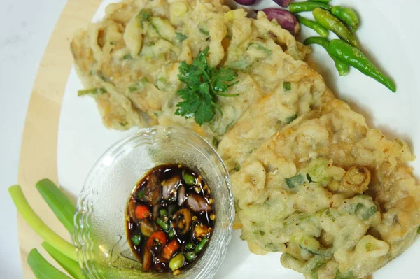 Tradicional Javanês Comida Indonésia Feita Tempeh Revestido Com Farinha Cebolas — Fotografia de Stock