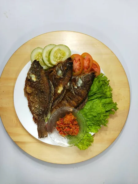 Ikan Mujair Goreng Ikan Air Tawar Gurih Renyah — Stok Foto