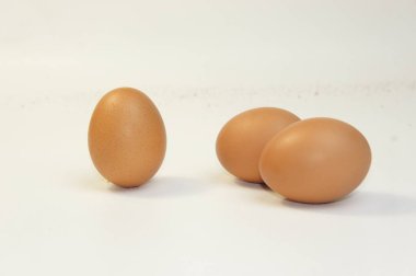 Tavuk yumurtalarının yakın fotoğrafını çek.