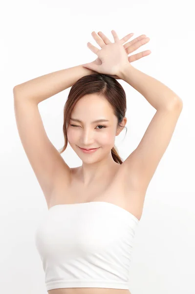 Mulher Asiática Bonita Levantando Mãos Para Mostrar Axilas Limpas Higiênicas — Fotografia de Stock