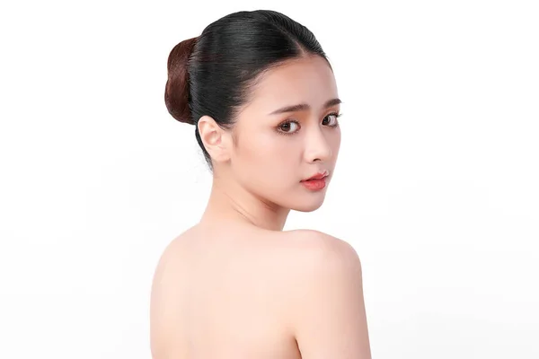 Beautiful Young Asian Woman Clean Fresh Skin White Background Face — Stock Photo, Image