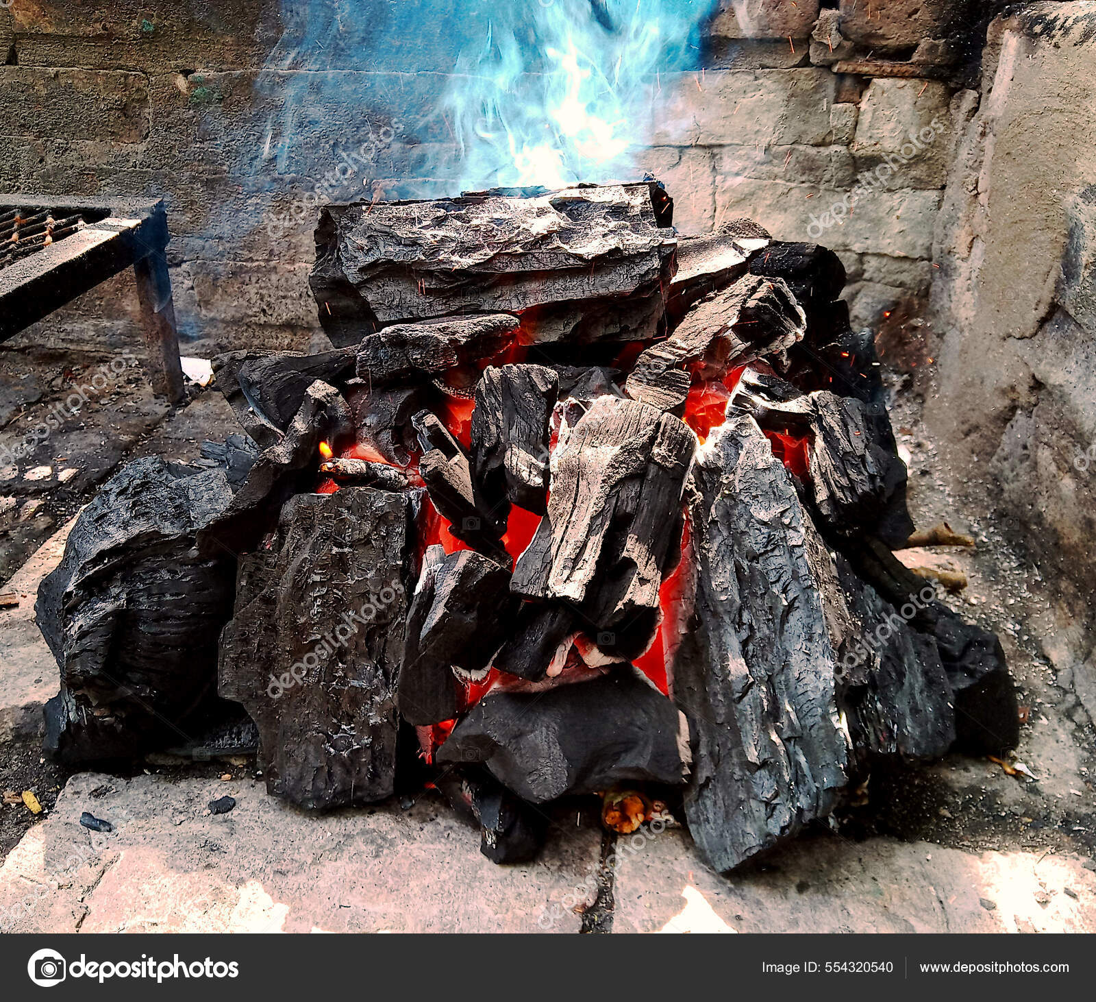 Charcoal Firewood Ready Sunday Bbq Stock Photo by ©FionaFM 554320540