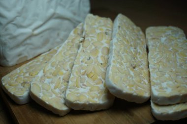 TEMPE TRADİTİYON İNDONEYAN GÖREVİ FERMENTED SOYBEAN GÖREVİ