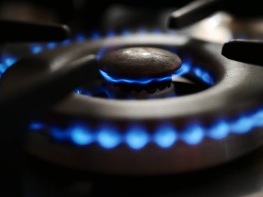 Ocağın mavi gaz alevleri