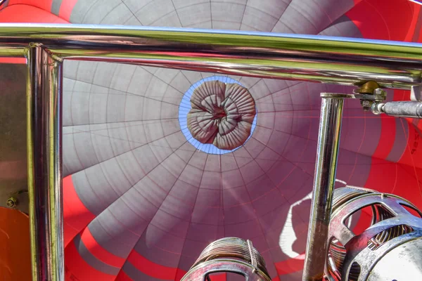 Sıcak hava balonunun yakıcısı