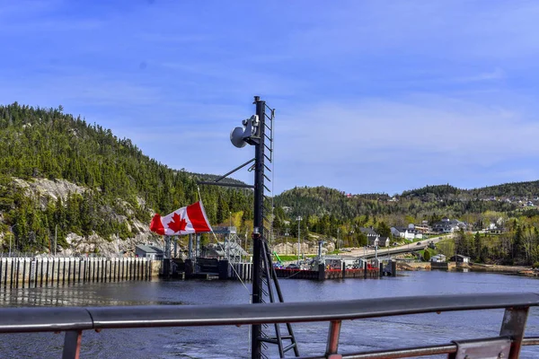 View Village Tadoussac Canadian Flag Hanging Ferry — Stock Photo, Image