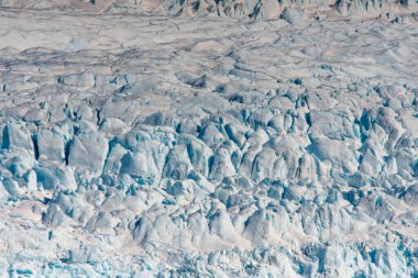 Norveç 'in Svalbard kentindeki Buzul' a yakın..