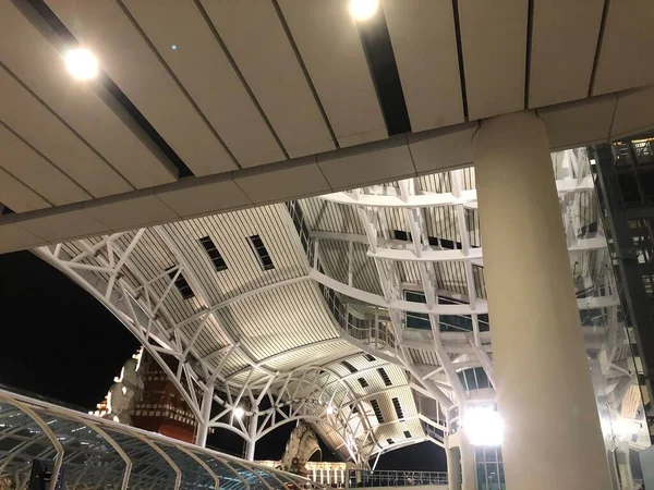 I Gusti Ngurah Rai Uluslararası Havalimanı balyasındaki modern ve gelecekteki bina