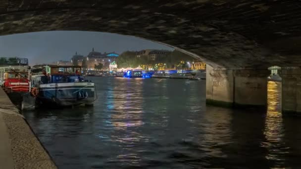 Paříž Francie Timelapse Historic Bridge Paris Night Boat Cruises Seine — Stock video