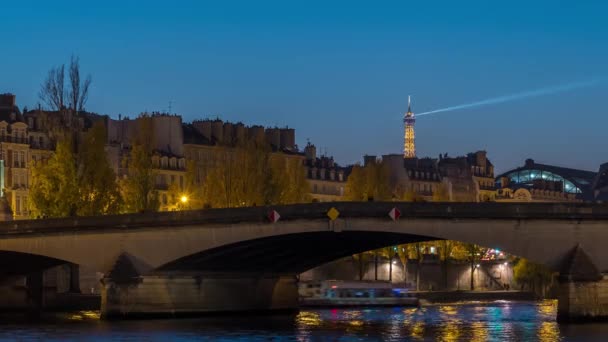 Paris Fransa Timelapse Paris Akşam Tarihi Köprüsü Binaları Eyfel Kulesi — Stok video