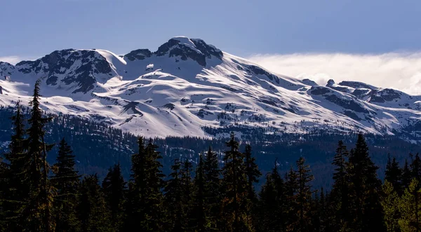 Prachtige Besneeuwde Bergen Brits Columbia Whistler — Stockfoto