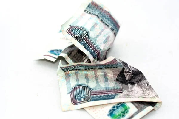 Selective Focus Crumpled Egyptian Money 100 One Hundred Pounds Isolated — Stock Photo, Image