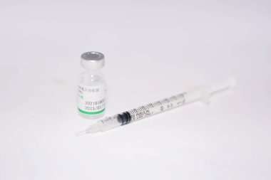 Sinopharm COVID-19 aşı şişesi dozu, Sars-Cov-2 aşısı etkin olmayan vero hücresi, Sinopharm Çin 'e ait bir devlet şirketidir.
