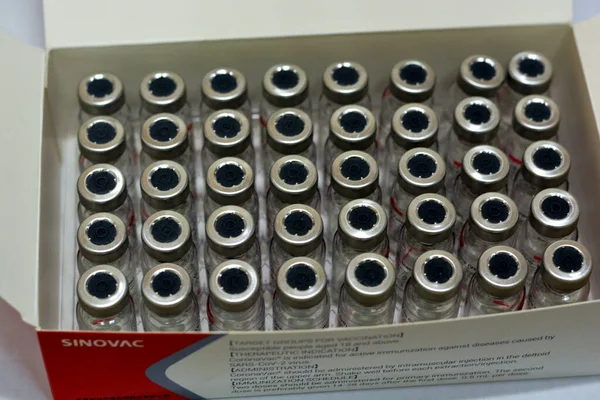 Szczepionka Coronavac Szczepionka Covid Opracowana Przez Sinovac Która Jest Inaktywowaną — Zdjęcie stockowe