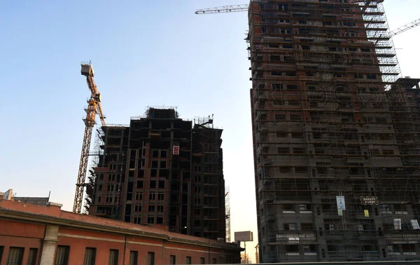 埃及的房地产开发和新建筑建筑工地 埃及最新和最宏伟的房地产项目 新建筑项目 住房供应情况和新项目 — 图库照片
