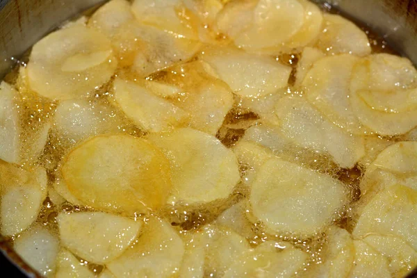 Close Fried Chips Potatoes Frying Boiling Hot Oil Deep Fryer — Stock Photo, Image