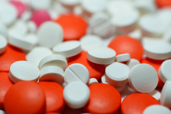 Különböző Tabletták Tabletták Halom Színes Gyógyszer Tabletták Egészségügyi Gyógyszertári Koncepció — Stock Fotó