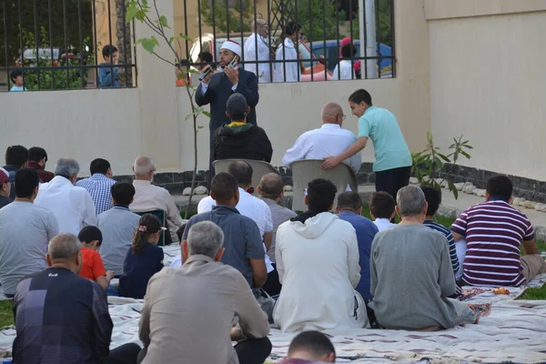Cairo Egypt May 2022 Mosque Preacher Imam Performs Eid Fitr — стокове фото