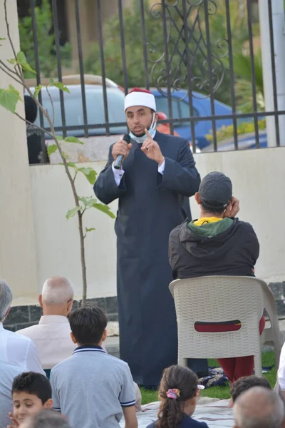 Cairo Egito Maio 2022 Pregador Mesquita Imam Executa Eid Fitr — Fotografia de Stock