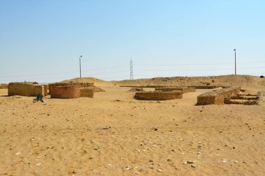 Hz. Musa Pınarları, Sina Yarımadası 'ndaki su kuyuları ve palmiyeler, Ras Sidr, Mısır, Musa' nın pınarları, Sina Çölü 'nün ortasında küçük verimli bir vaha oluşturan bir grup kaplıcadır.