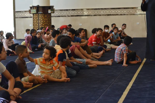 Kahire Mısır Mayıs 2022 Cami Vaizi Mam Camideki Çocuklara Yönelik — Stok fotoğraf