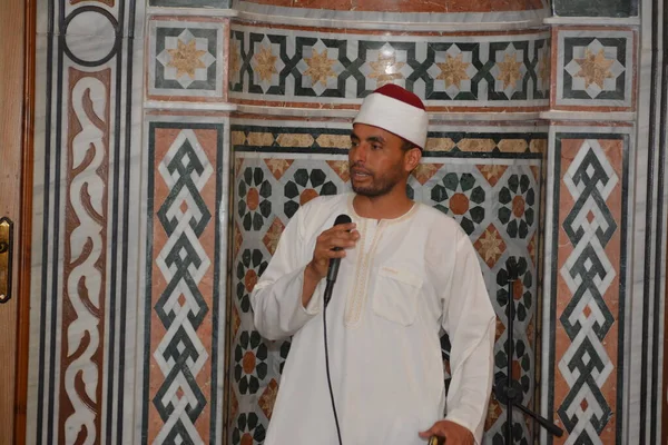 Cairo Egitto Giugno 2022 Predicatore Moschea Imam Esegue Una Khutbah — Foto Stock