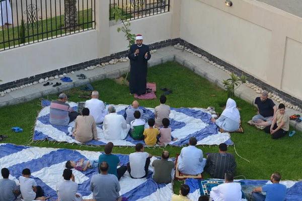 Cairo Egypt July 2022 Mosque Preacher Imam Performs Eid Adha — Stok fotoğraf