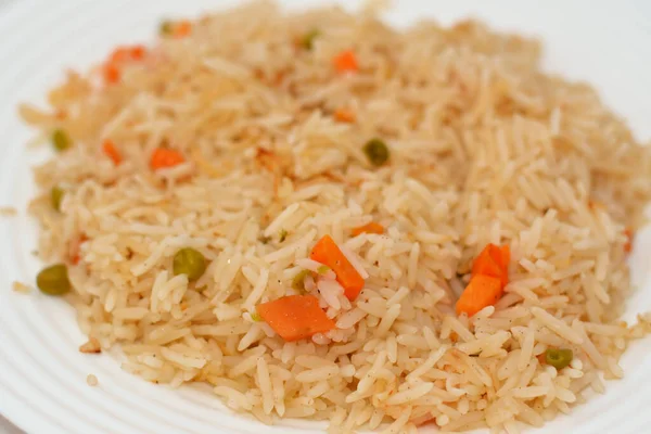 Plate Hot Steamed Long Grain White Basmati Rice Vegetables Peas — Foto de Stock
