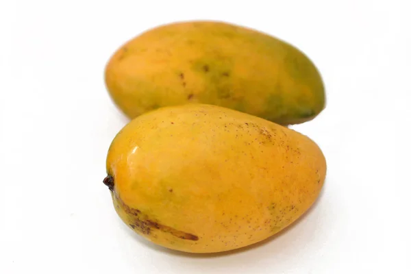 Selective Focus Fresh Mango Fruit Isolated White Background Mango Edible — Fotografia de Stock