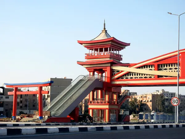 Cairo Egypt July 2022 Pedestrian Bridge Finished Traditional Japanese Architectural — Fotografia de Stock