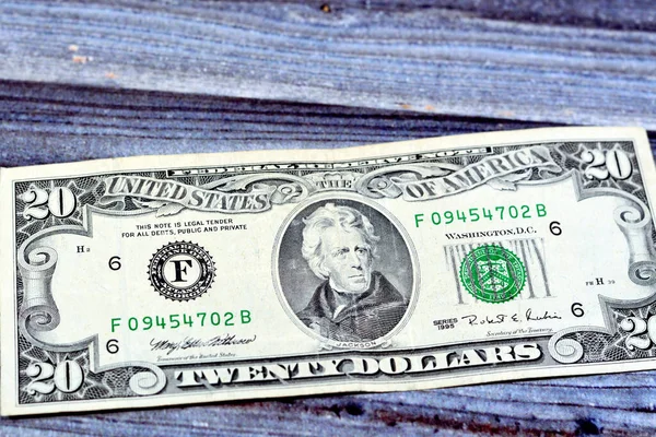 1995年20种20美元钞票系列钞票的正面 印有安德鲁 杰克逊总统的肖像 他是美国古老的钞票 复古后用木料制成 — 图库照片