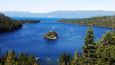 Güzel Tahoe Gölü 'nden sahneler