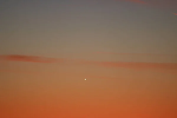 Crescent Venus Sunset Pacific Coast — Stock Photo, Image