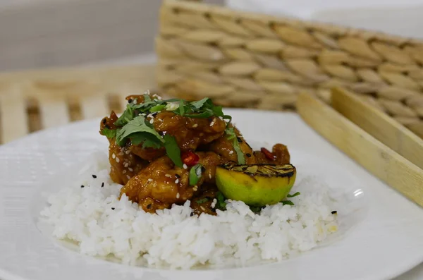 General Tso Asian Crispy Sweet Sesame Chicken Basmati Wild Rice — Stock Photo, Image